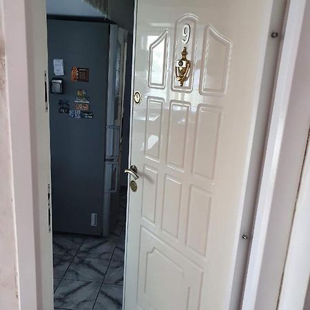 Apartament Cu Regim Hotelier In Dr.Tr. Severin Drobeta Turnu Severin Exterior photo